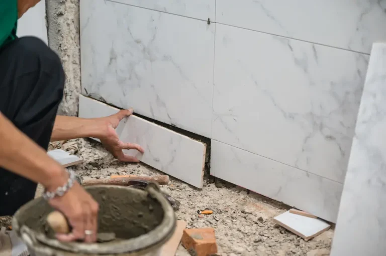 Impermeabiliza con Estilo: Instalación Cerámica