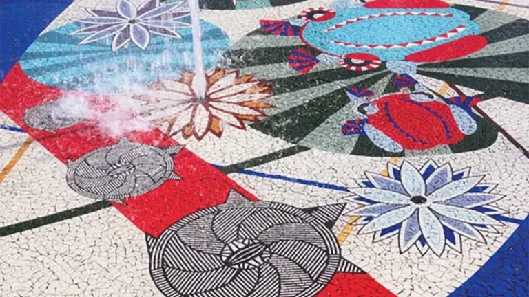 Aplicación de mosaicos en exteriores